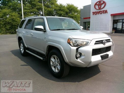 Certified 2022 Toyota 4Runner SR5 image 1