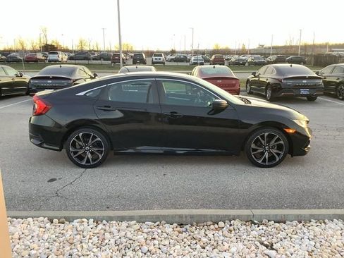 Used 2020 Honda Civic Sport image 4