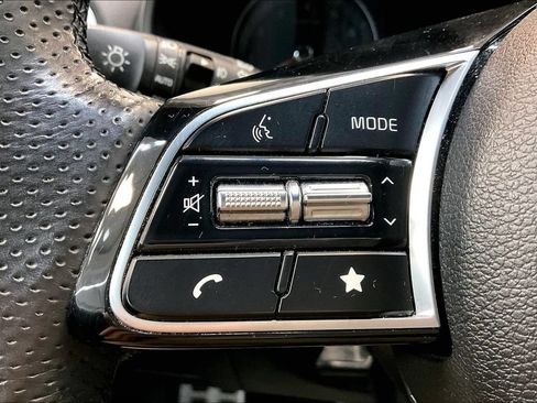 Used 2022 Kia Forte GT-Line FWD image 12