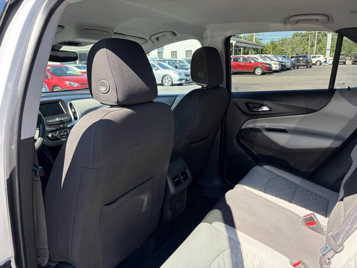 Used 2019 Chevrolet Equinox LS w/ LS Convenience Package AWD/4WD image 20