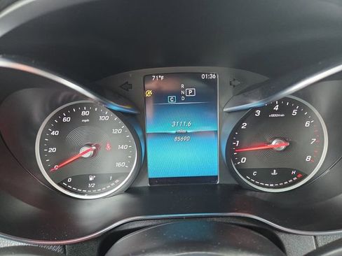 Used 2020 Mercedes-Benz GLC 300 GLC 300 image 19