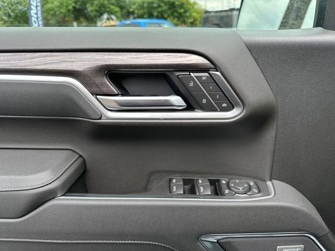 New 2026 Chevrolet Silverado 1500 LTZ w/ LTZ Premium Package AWD/4WD image 14
