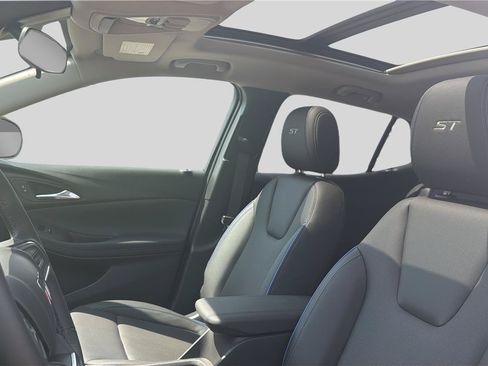 New 2026 Buick Encore GX Sport Touring w/ Advanced Technology Package AWD/4WD image 11