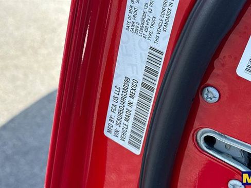 Used 2024 RAM 2500 Big Horn w/ Night Edition image 37