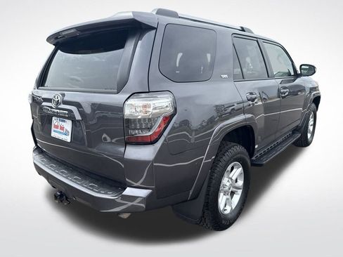 Used 2022 Toyota 4Runner SR5 Premium image 14
