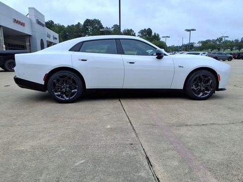 New 2026 Dodge Charger R/T AWD/4WD image 2
