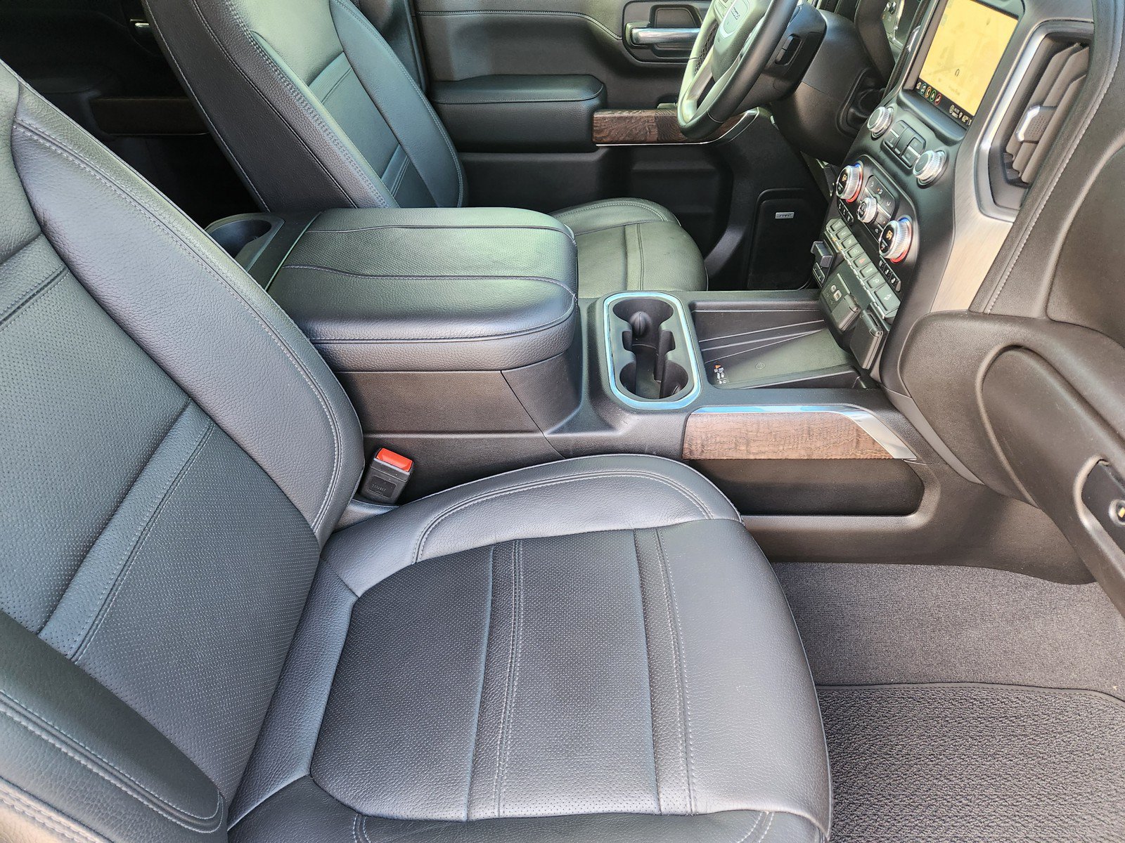 Used 2023 GMC Sierra 2500 Denali AWD/4WD image 12