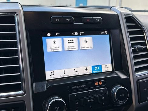 Used 2017 Ford F250 Lariat w/ Lariat Value Package image 25