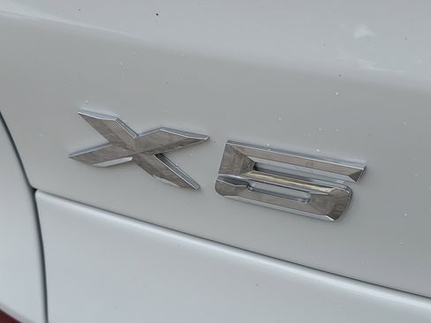 New 2026 BMW X5 xDrive40i w/ M Sport Package image 30