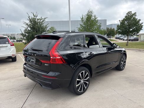 Used 2024 Volvo XC60 B5 Plus w/ Protection Package Premier image 5