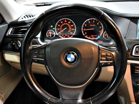 Used 2012 BMW 740i RWD image 40