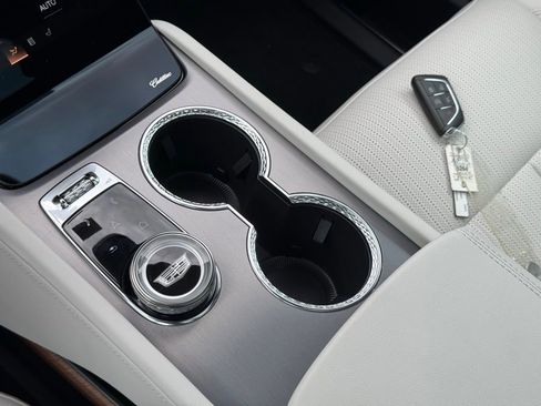 New 2026 Cadillac Vistiq Luxury image 30