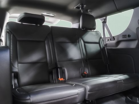 Used 2023 GMC Yukon XL Denali AWD/4WD image 32