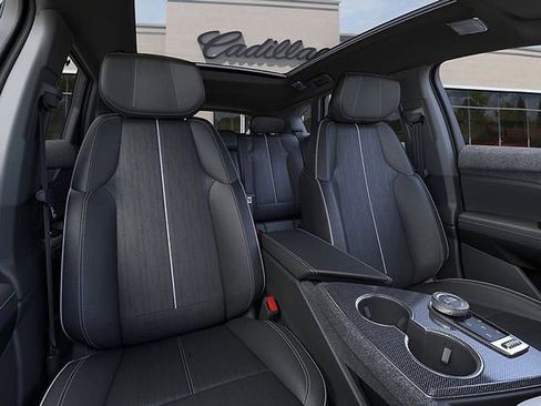 New 2025 Cadillac Optiq Sport 2 image 20