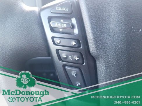 Used 2023 Nissan Frontier SV image 19