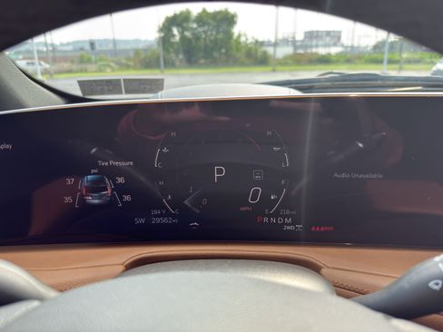 Used 2025 Cadillac XT4 Sport AWD/4WD image 12