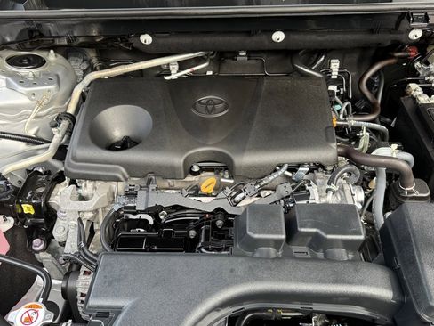 Certified 2023 Toyota RAV4 LE image 30