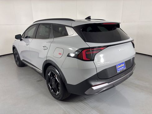 New 2026 Kia Sportage EX FWD image 6