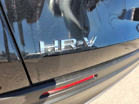 Used 2024 Honda HR-V Sport image 10