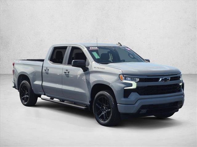 Used 2024 Chevrolet Silverado 1500 RST AWD/4WD image 3