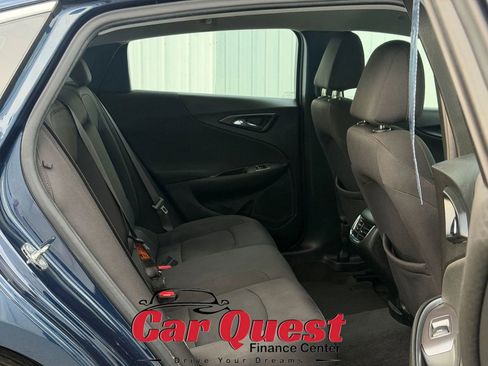Used 2019 Chevrolet Malibu LT w/ Driver Confidence Package II FWD image 15