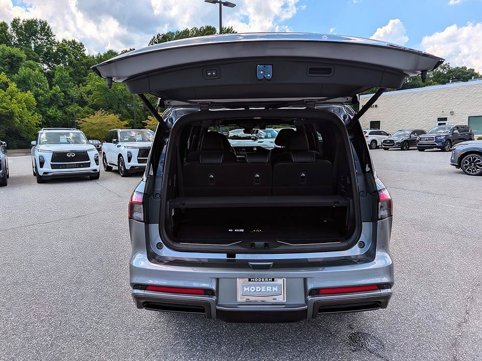 New 2027 INFINITI QX80 Autograph w/ Premium Cargo Package AWD/4WD image 24