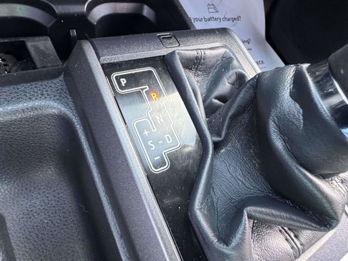 Used 2023 Toyota Tacoma TRD Sport AWD/4WD image 35
