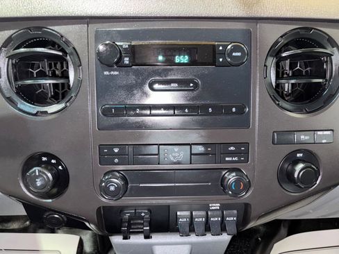 Used 2015 Ford F350 XL image 16