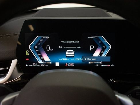 Certified 2025 BMW X2 xDrive28i w/ Premium Package image 13