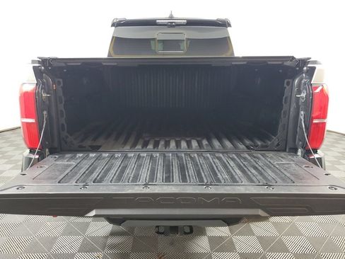 Used 2024 Toyota Tacoma TRD Pro AWD/4WD image 8