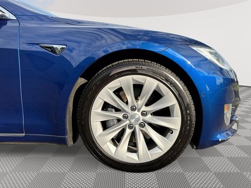 Used 2020 Tesla Model S Long Range Plus AWD/4WD image 31