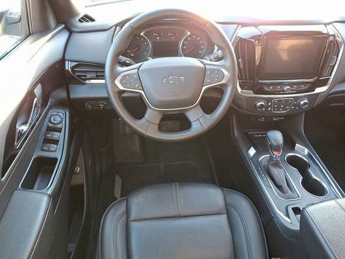 Used 2023 Chevrolet Traverse RS w/ LPO, Floor Liner Package image 18