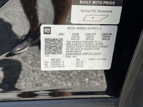 Used 2023 GMC Acadia SLT w/ Technology Package AWD/4WD image 38
