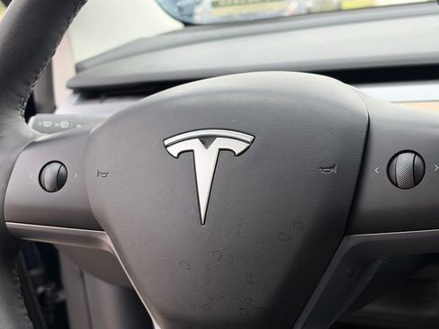 Used 2023 Tesla Model 3 Standard Range RWD image 25