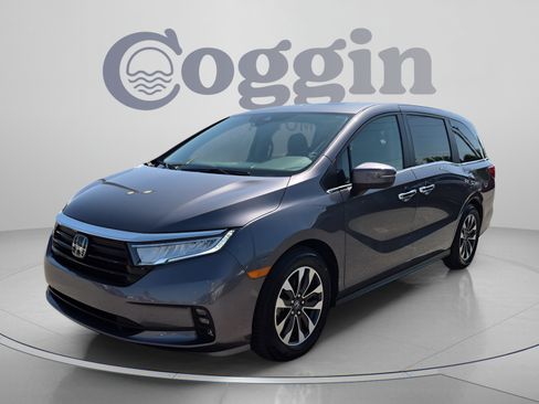 Certified 2024 Honda Odyssey EX-L image 1