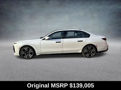 Used 2025 BMW 760i xDrive w/ Executive Package AWD/4WD image 6