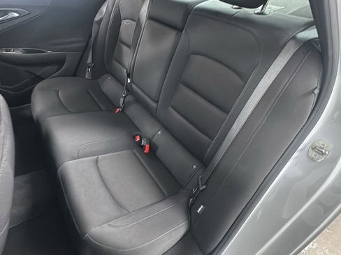 Used 2024 Chevrolet Malibu LT FWD image 12