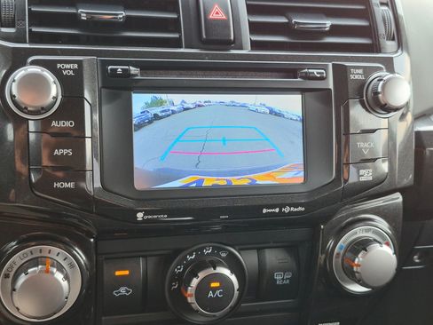 Used 2019 Toyota 4Runner TRD Off-Road Premium AWD/4WD image 25