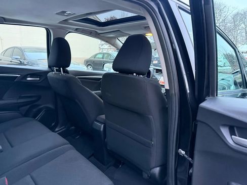 Used 2015 Honda Fit EX image 16