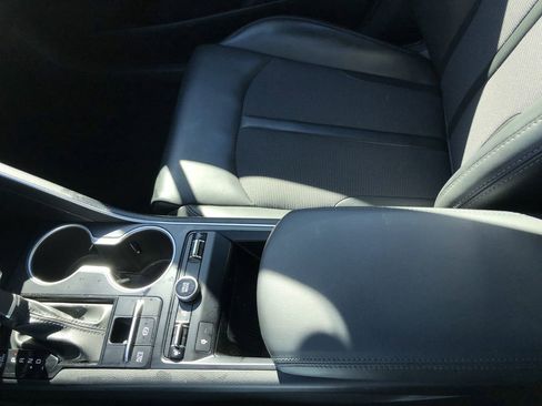 Used 2023 Kia K5 GT-Line image 16