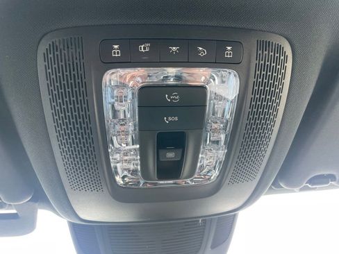 Used 2022 Mercedes-Benz GLE 350 4MATIC image 23