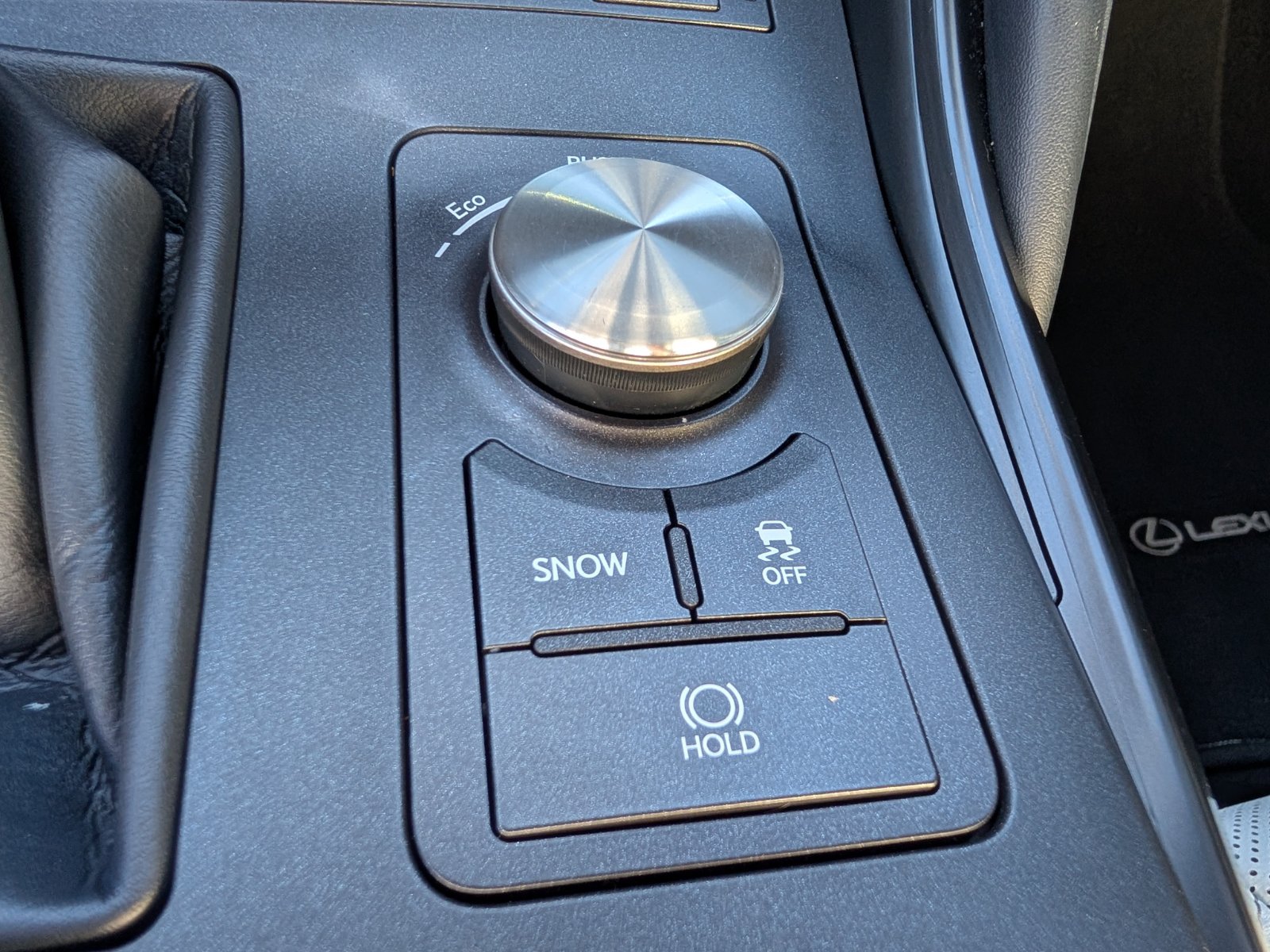 Used 2024 Lexus IS 350 F Sport w/ Memory Package RWD image 18