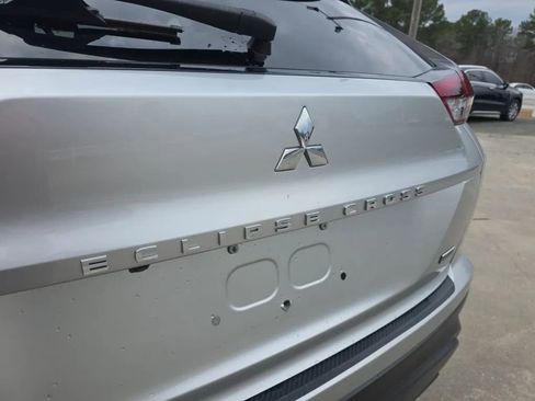 Used 2023 Mitsubishi Eclipse Cross LE AWD/4WD image 10