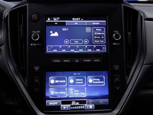 Used 2025 Subaru Crosstrek 2.0i image 27