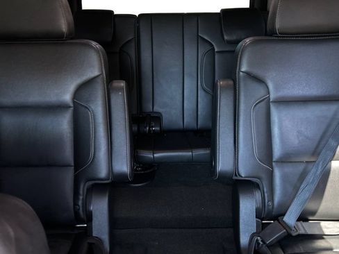 Used 2018 Chevrolet Tahoe Premier AWD/4WD image 20