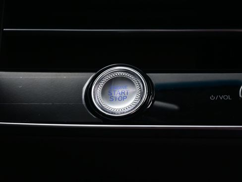 Certified 2026 Genesis GV70 2.5T Select image 23