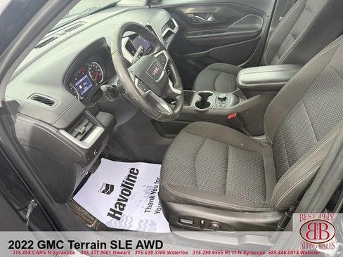 Used 2022 GMC Terrain SLE w/ Driver Convenience Package AWD/4WD image 9