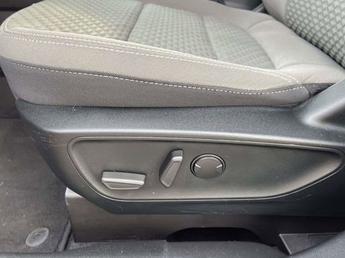 Used 2022 Ford Escape SE w/ Convenience Package image 24