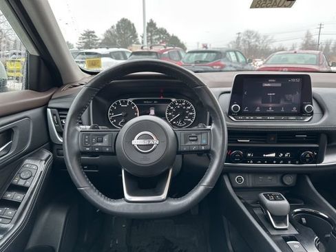 Certified 2023 Nissan Rogue SV w/ SV Premium B Package image 14