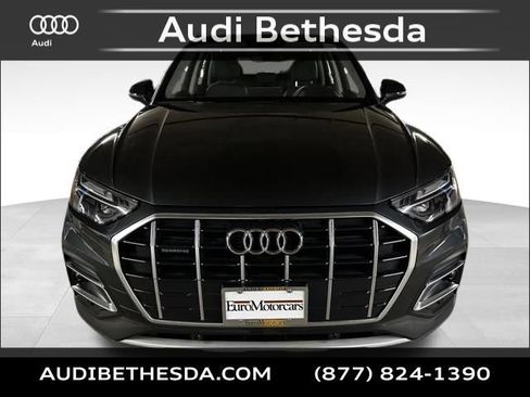 Used 2023 Audi Q5 2.0T Premium w/ Convenience Package image 2